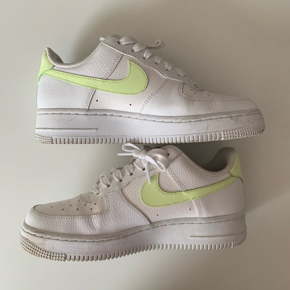 Nike Air Force 1 Sneakers
